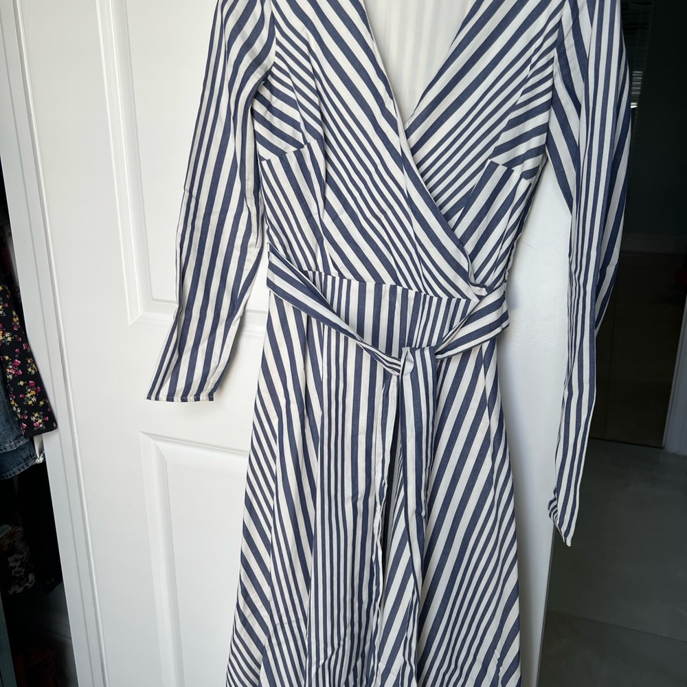 Daniel Cremieux Navy and White Striped Long Sleeve Dress